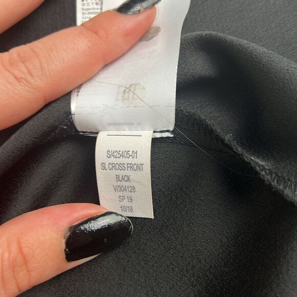 Banana Republic Black Criss Cross Ruffle Sleeveless Blouse Women’s Size Small - Picture 14 of 14